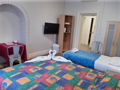 Austral Inn - Accommodation Gladstone 3