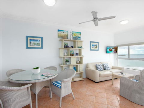 Avalon 1 - Accommodation Gladstone 2
