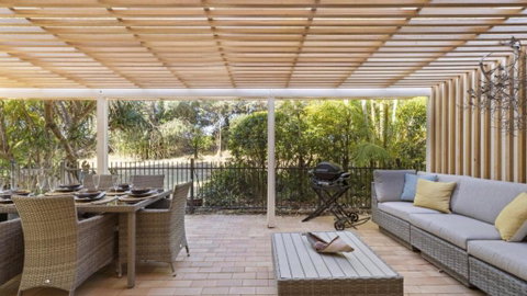 Azure - Accommodation Gladstone 3