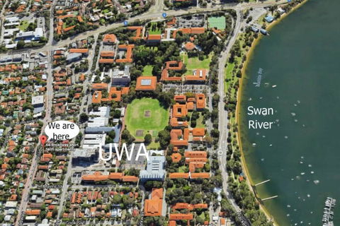 B6 Crawley Apartment 1 BRM & Sleepout Near UWA - Accommodation Gladstone 1