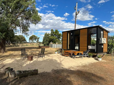 Banyena Homestead By Tiny Away - Accommodation Gladstone 1