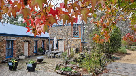 BAROSSA HILLS COTTAGES - Accommodation Gladstone 0