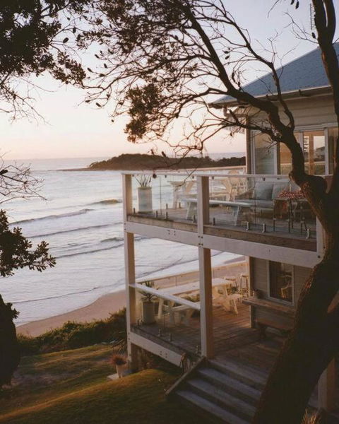 BAY PROPERTIES . Beach House Yamba - Accommodation Gladstone 0