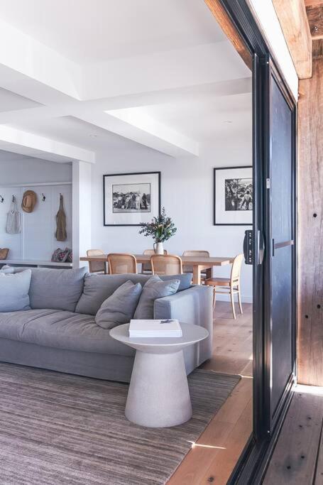 BAY PROPERTIES . Bridgewood - Accommodation Gladstone 1