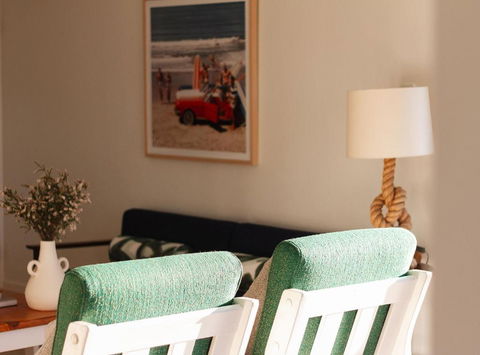 BAY PROPERTIES . Seadrifter - Accommodation Gladstone 1