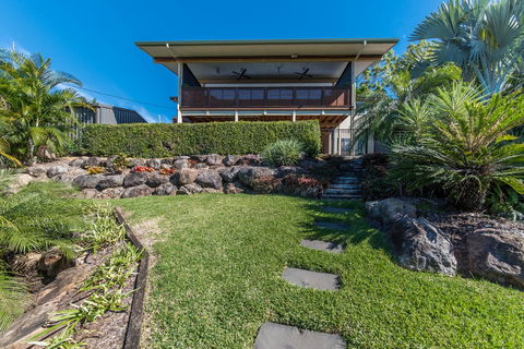 Hayman Views - Accommodation Gladstone 22