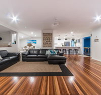 Hayman Views - Accommodation Gladstone