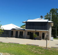 Emerald Park Motel - Accommodation Gladstone