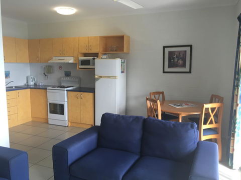 Whitsunday Waterfront Apartments - Accommodation Gladstone 20