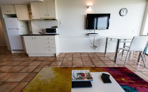 La Promenade - Accommodation Gladstone 9