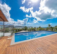 Viewpoint Holiday Home - Cannonvale - Accommodation Gladstone
