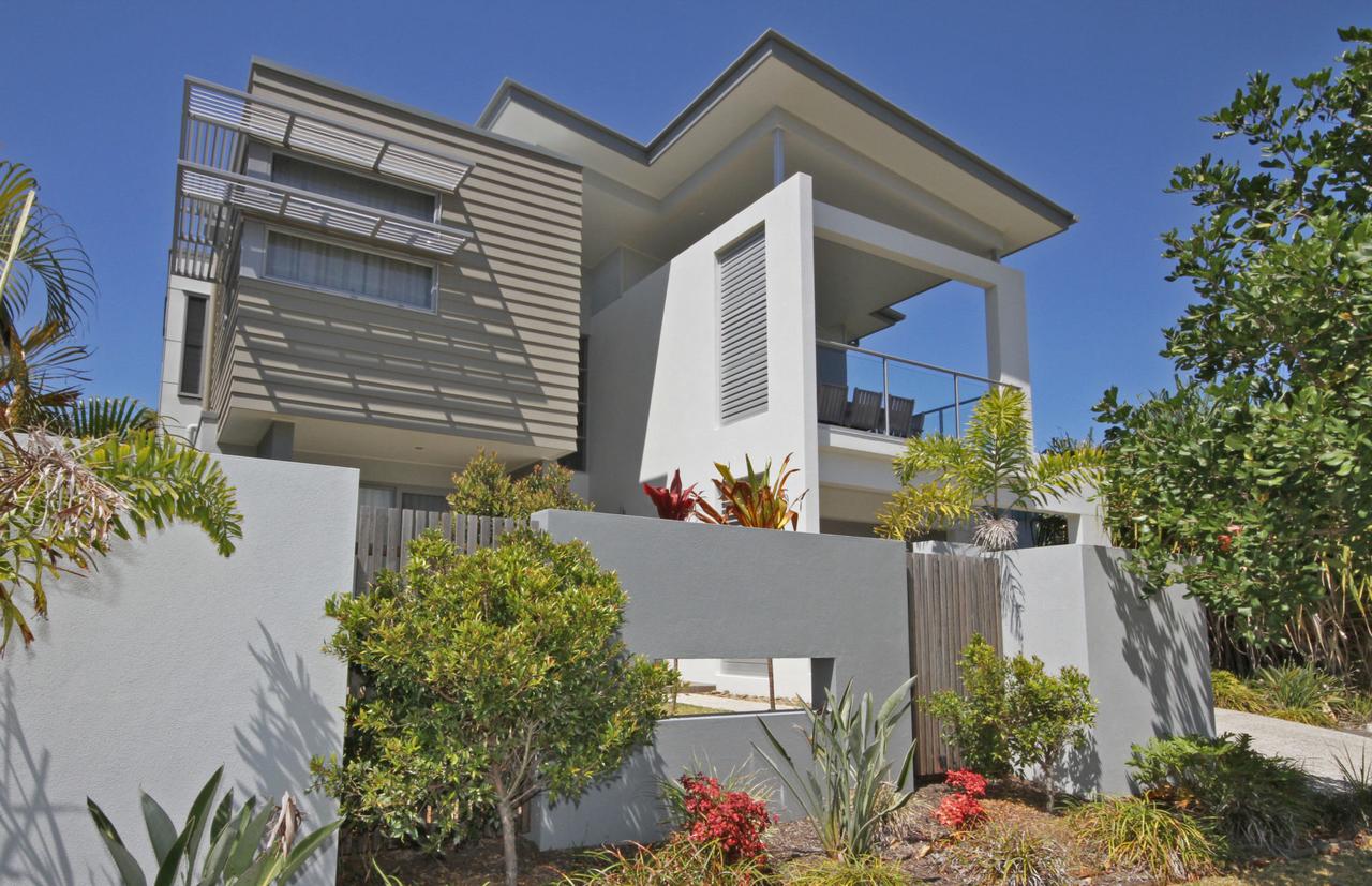 Mount Coolum QLD Accommodation Gladstone