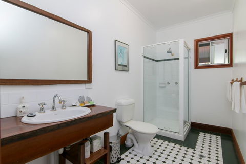 Daintree Manor B&B - Accommodation Gladstone 22