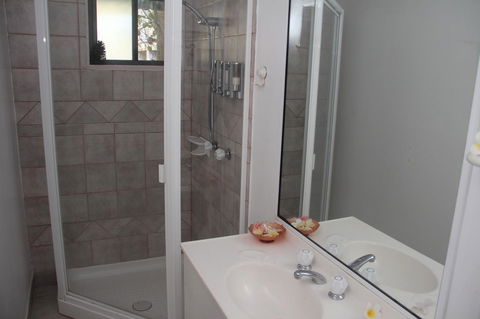 Coolum Dreams B&B - Accommodation Gladstone 3