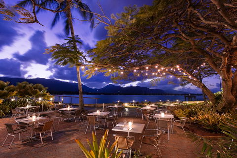 Hilton Cairns - Accommodation Gladstone 24