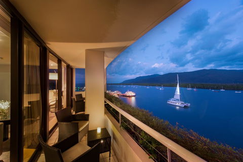 Hilton Cairns - Accommodation Gladstone 20
