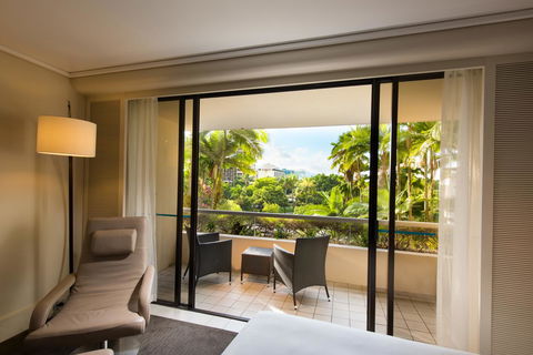 Hilton Cairns - Accommodation Gladstone 10