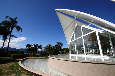Hilton Cairns - Accommodation Gladstone 38