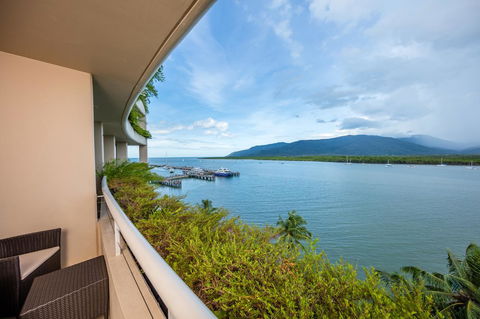 Hilton Cairns - Accommodation Gladstone 5