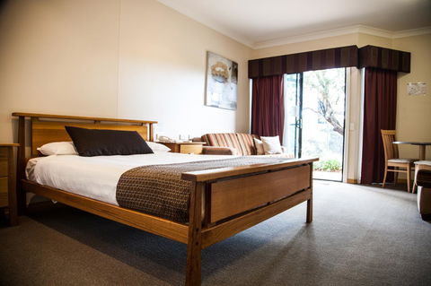 Eastgate On The Range Motel - Accommodation Gladstone 5