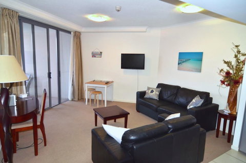 U309 Ocean Views Resort - Owner Managed - Accommodation Gladstone 1