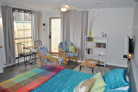 Driftwood Lodge - Accommodation Gladstone 7