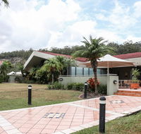 Salisbury Hotel Motel - Accommodation Gladstone