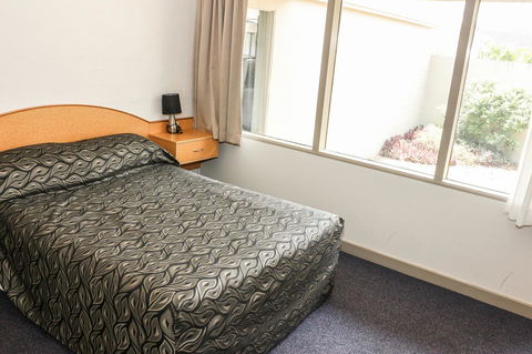 Salisbury Hotel Motel - Accommodation Gladstone 23