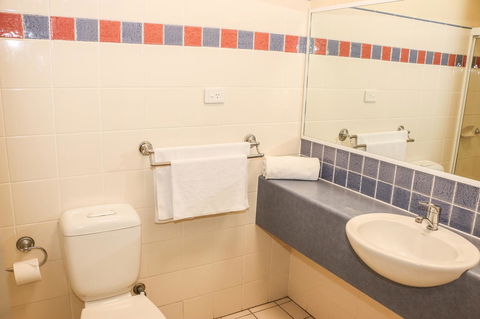 Salisbury Hotel Motel - Accommodation Gladstone 12