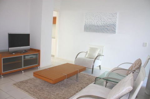 Private Seaview Apartment At Peninsula - Airlie Beach - Accommodation Gladstone 1