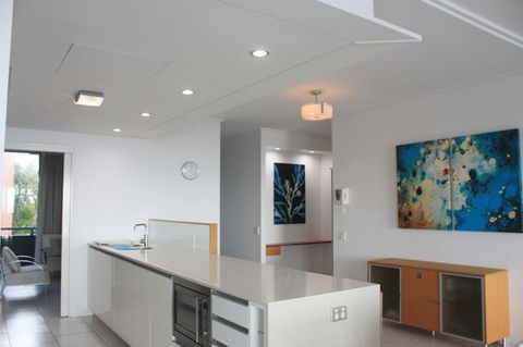 Private Seaview Apartment At Peninsula - Airlie Beach - Accommodation Gladstone 5