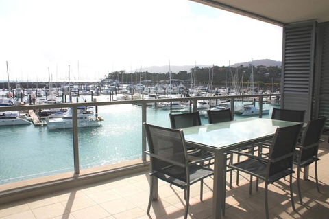 Private Seaview Apartment At Peninsula - Airlie Beach - Accommodation Gladstone 0