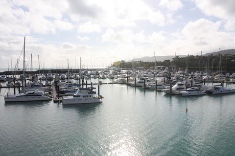 Private Seaview Apartment At Peninsula - Airlie Beach - Accommodation Gladstone 10