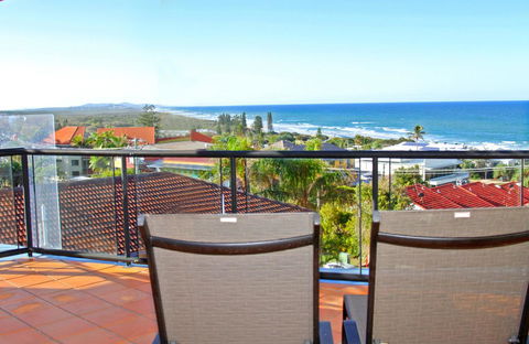 Unit 8 Bronte Of Coolum - Accommodation Gladstone 0