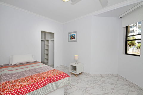 Unit 8 Bronte Of Coolum - Accommodation Gladstone 5