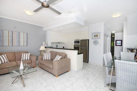 Unit 8 Bronte Of Coolum - Accommodation Gladstone 12