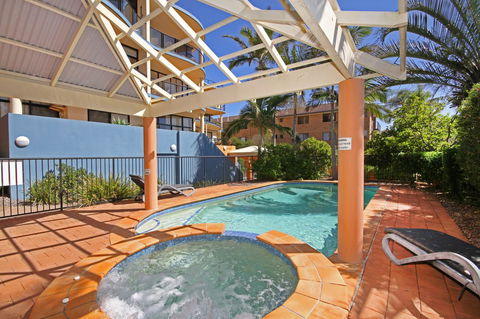 Unit 8 Bronte Of Coolum - Accommodation Gladstone 1