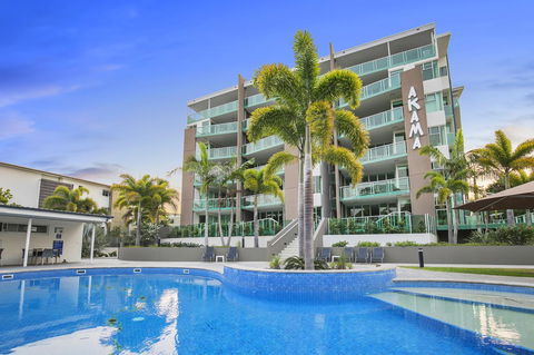 Akama Resort - Accommodation Gladstone 0