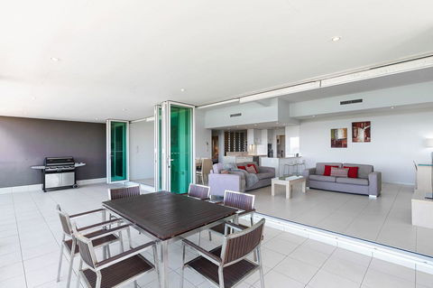 Akama Resort - Accommodation Gladstone 9