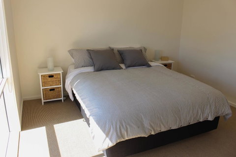 Bayview House - Accommodation Gladstone 8