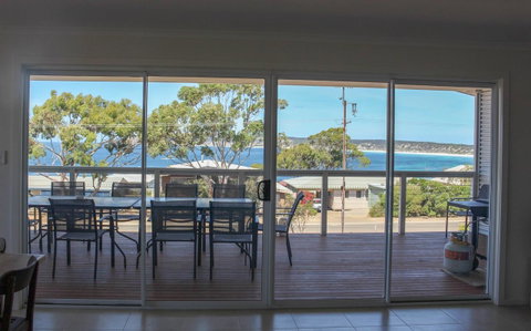 Bayview House - Accommodation Gladstone 17