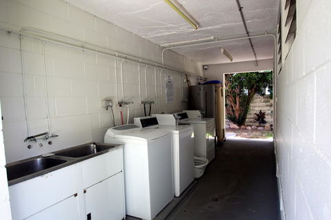 CStay - Accommodation Gladstone 4