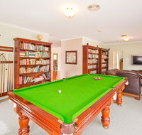 Waterfront at White Patch - Accommodation Gladstone