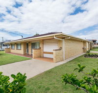 Lowset Sweetie Central to Everything - Partridge St Bongaree - Accommodation Gladstone