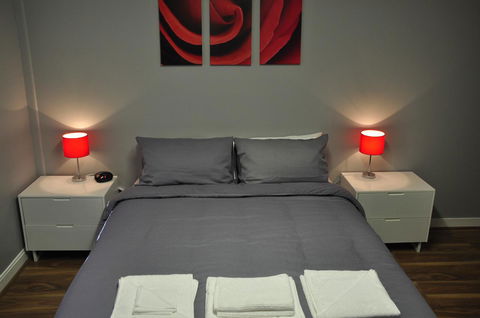 Bribie Island Square - Accommodation Gladstone 1