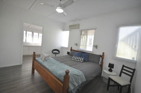 Beachside Beauty - Accommodation Gladstone 3
