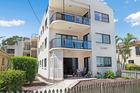 Quiet Location Across From Waterfront - South Esp, Bongaree - Accommodation Gladstone 0