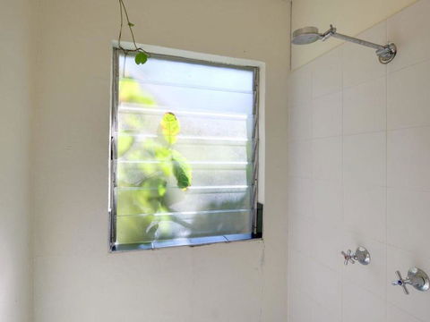 Eddies Place - Accommodation Gladstone 11