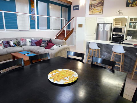 Gone Fishin - Accommodation Gladstone 2