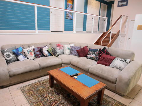 Gone Fishin - Accommodation Gladstone 3